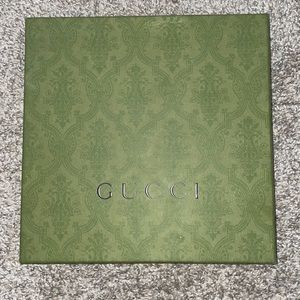 Toddler Unisex Gucci polo shirt with tags attached